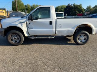 2005 Ford F-350 - Exterior Side Driver Image